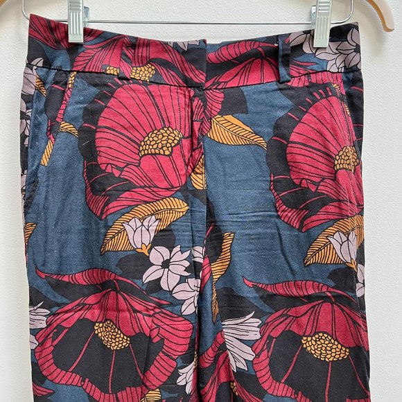 LOFT Large Print Floral Jogger Pants with Slant Pockets - Picture 6 of 12